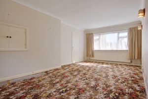 Lounge- click for photo gallery